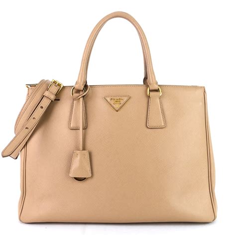 sell prada bag
